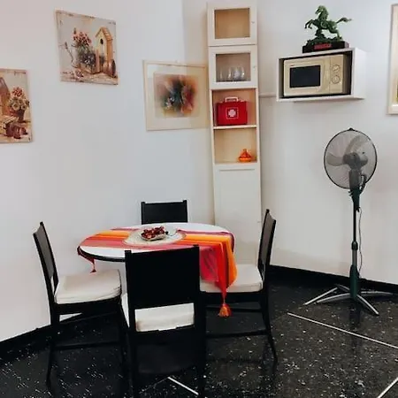 Genova Rooms XX Esterno foto